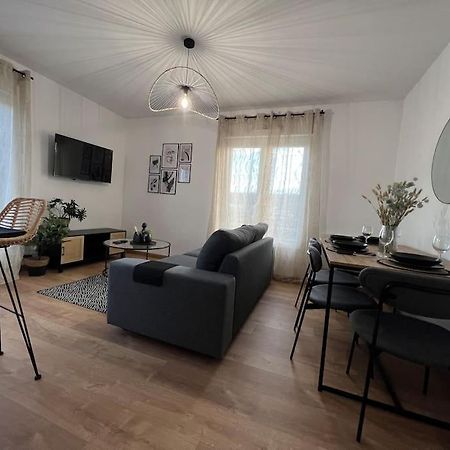 Appartement Proche Disneyland กูลอมมิแยร์ ภายนอก รูปภาพ